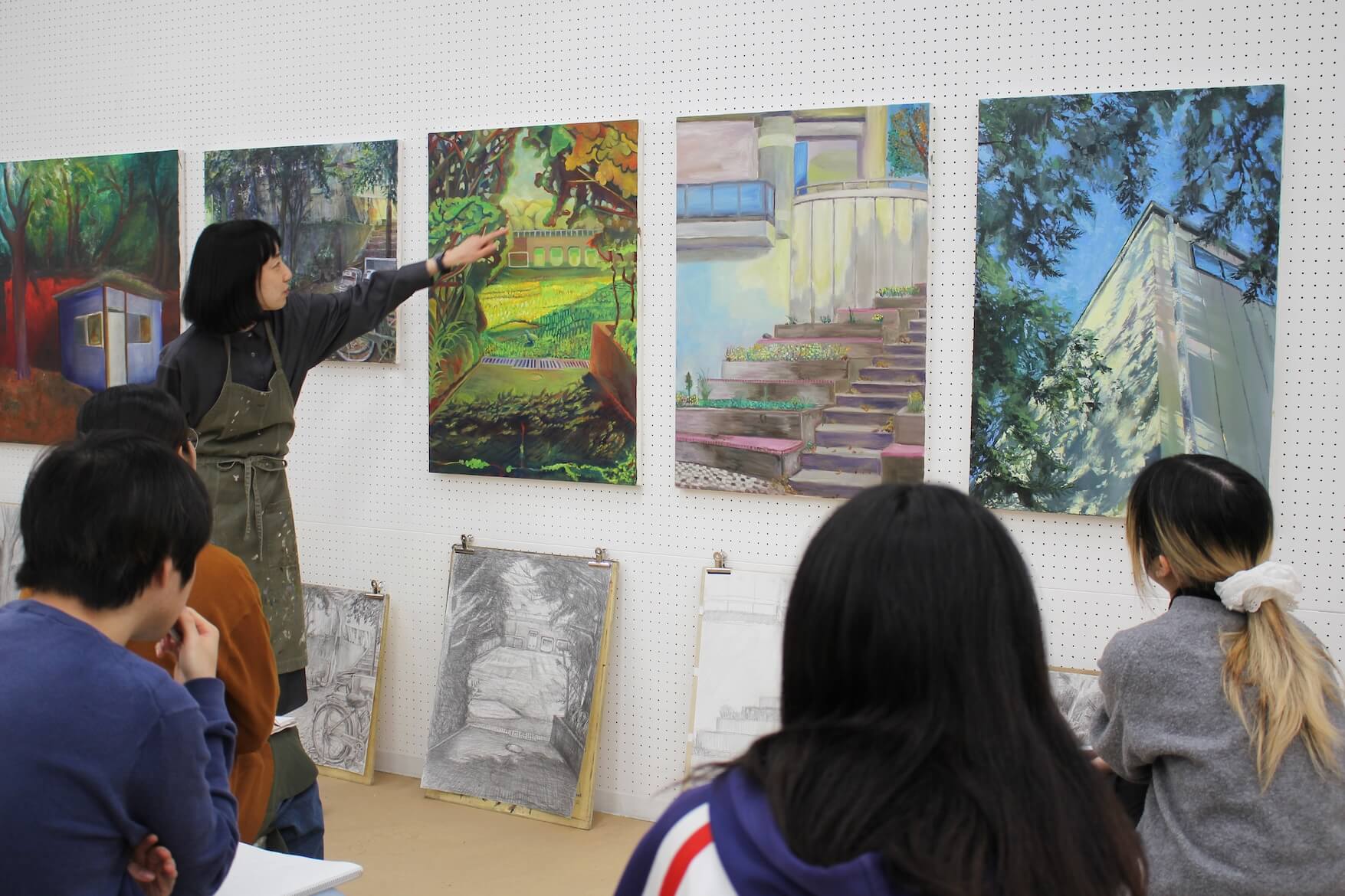 絵画基礎Ⅲ（風景）授業風景2 イメージ